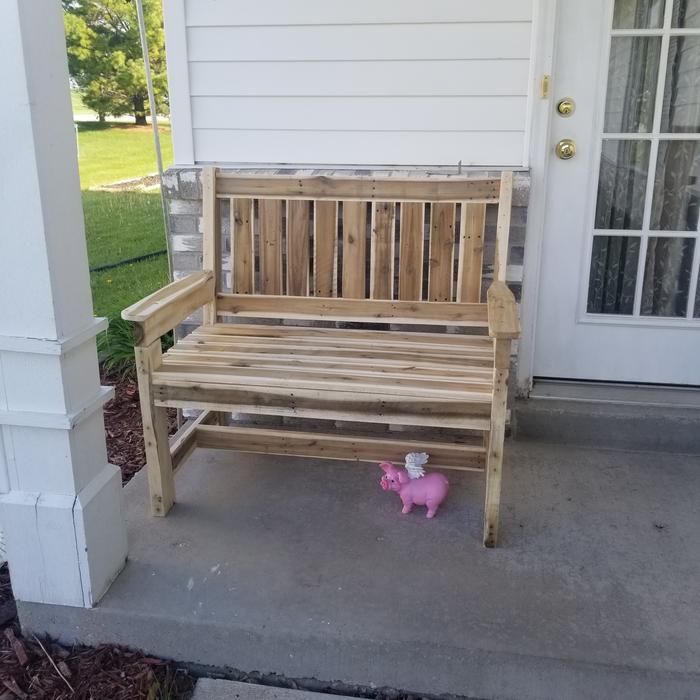 completed cedar pallet wood bench on my front porch 