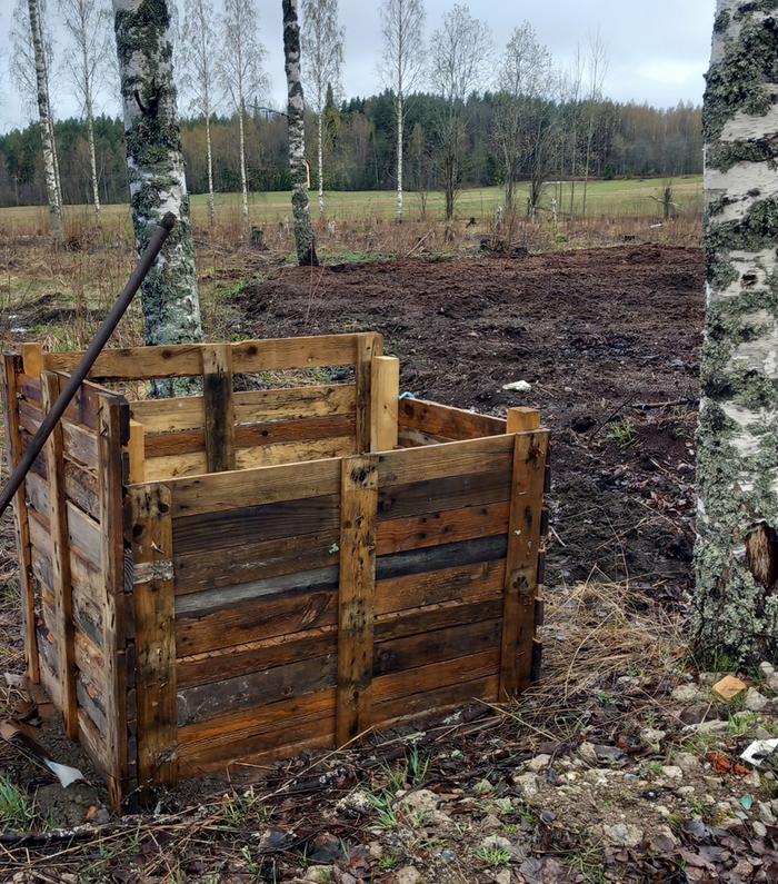 I add leaves and other brown material to cover the outhouse muck.