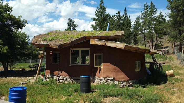 cob house montana