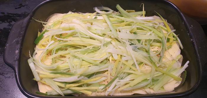 Leek and potato gratin