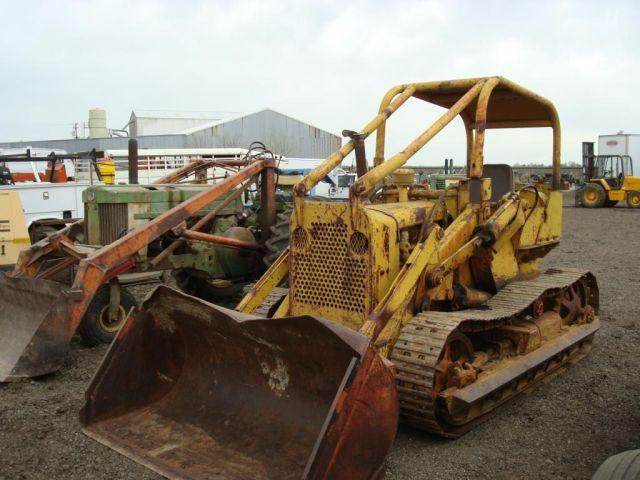 highlift-tracked-dozer