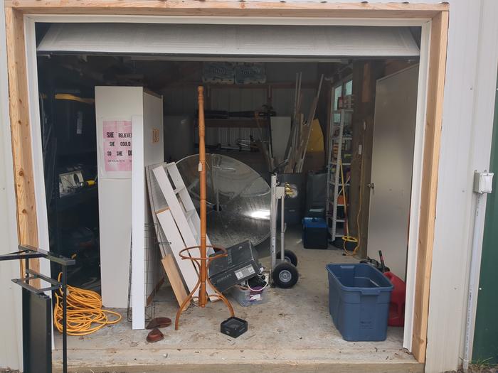 After migrating all of the workshop-y things to the shed.