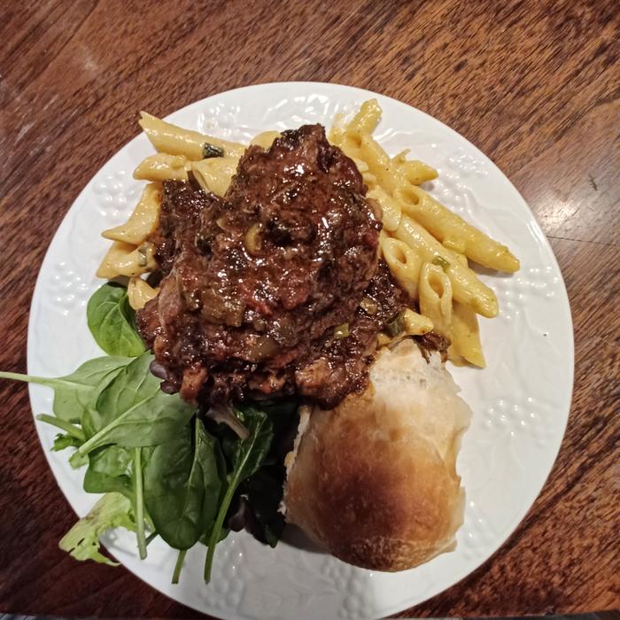 [Thumbnail for oxtail-stew-plated.jpg]