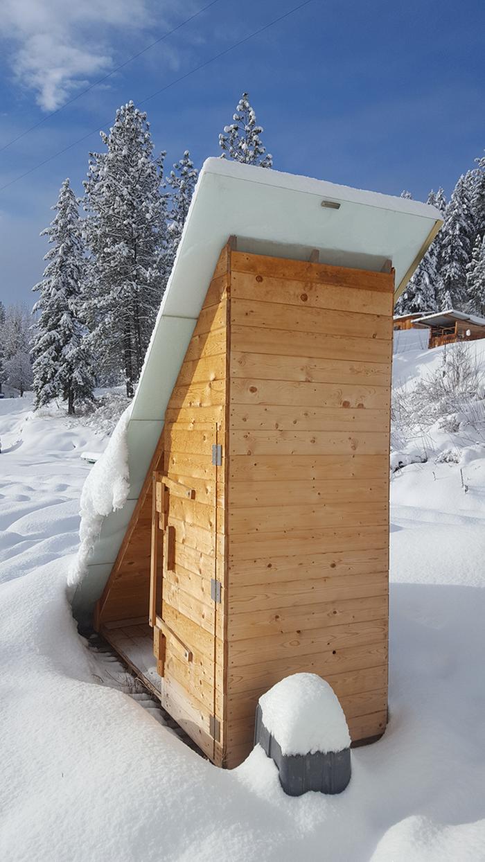 Fred's solar dehydrator