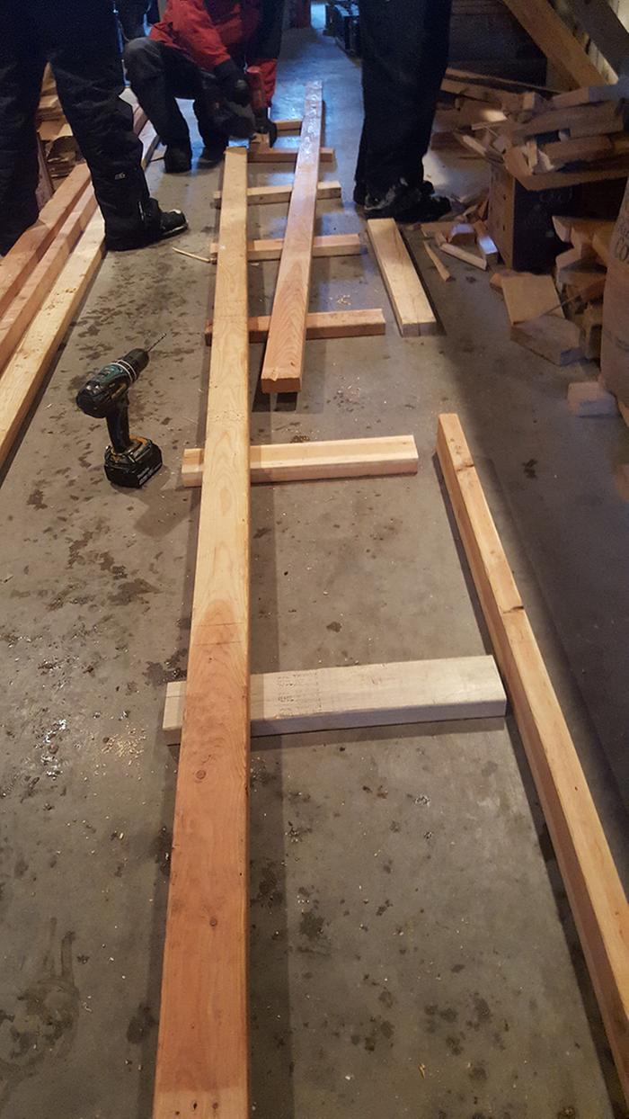 Assembling shelves for Library