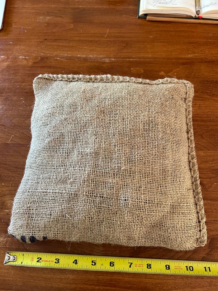 measuring handmade jute pillow