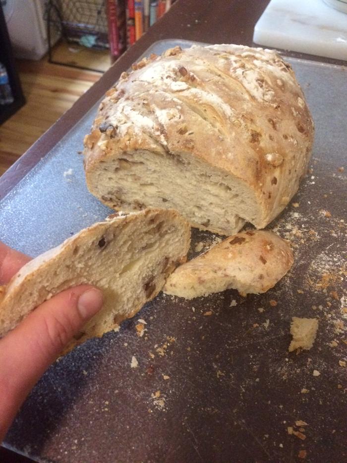 garlic nut thyme loaf sliced