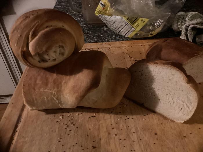  side shot of loaves.jpg&amp;#93;