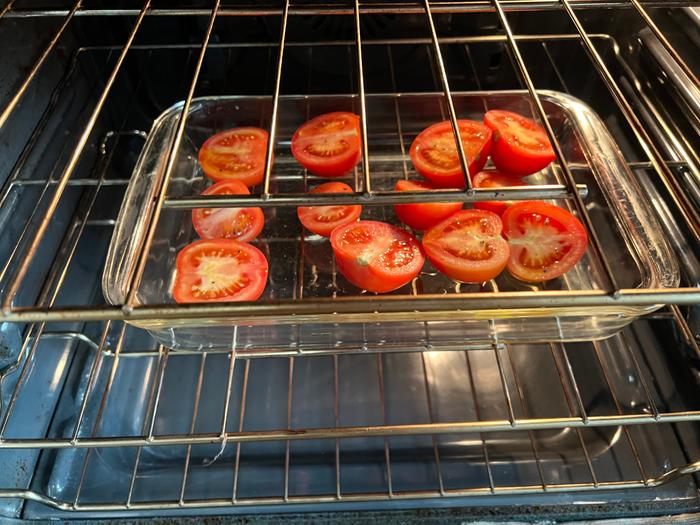 Roasting tomatoes