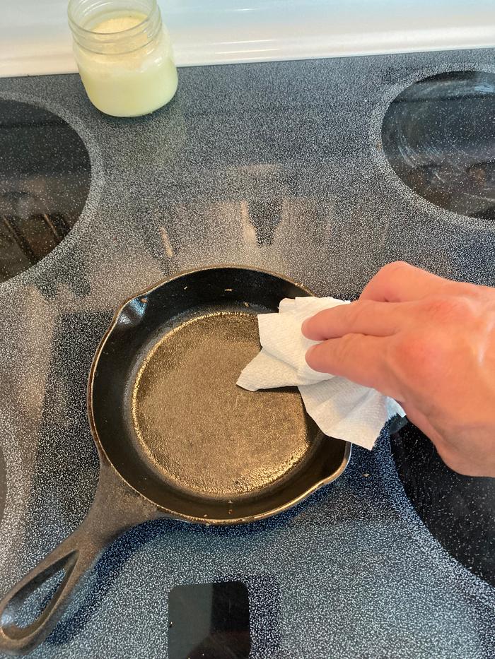 Cleaning the pan