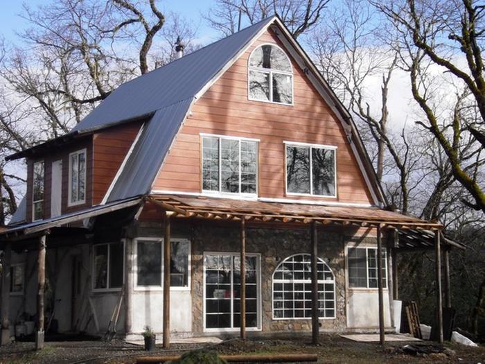 [Thumbnail for 164848_1584824493968_8177684_n.jpg]