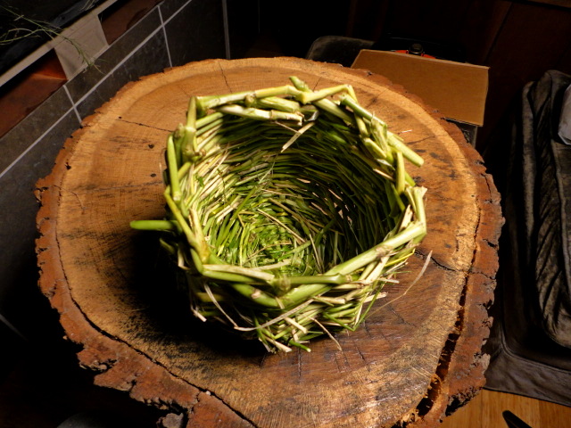 The completed basket.