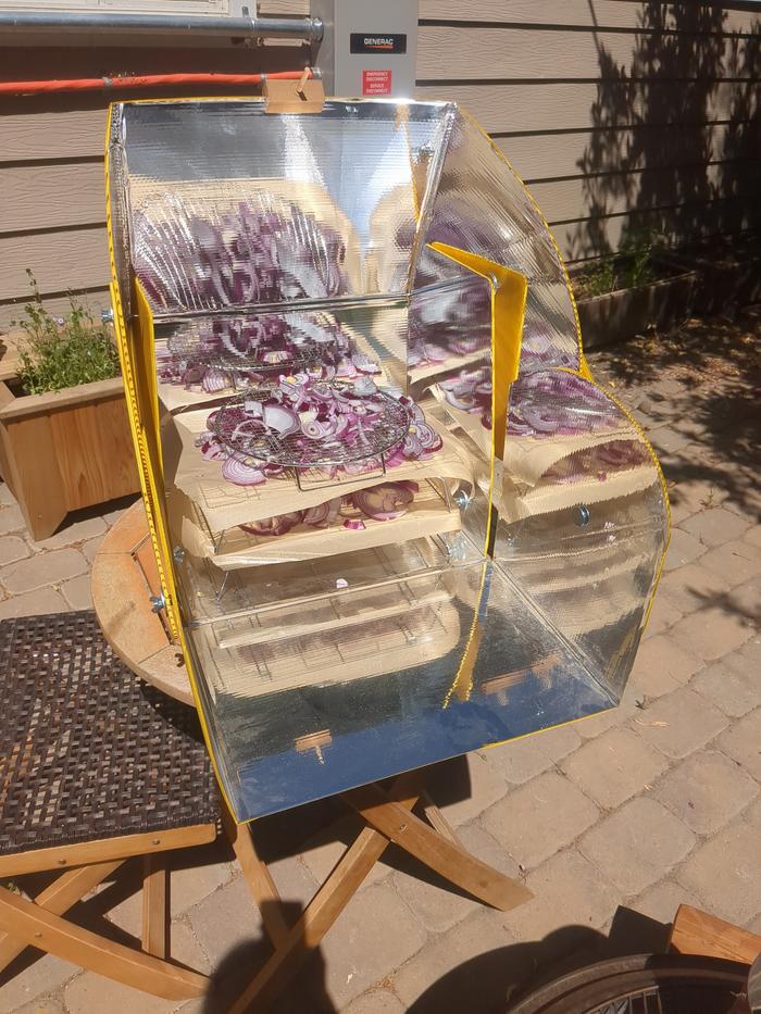 The solar oven with the onions at the start of the first day.
