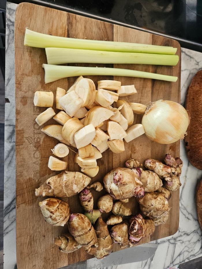 Prepping sunchokes for soup 