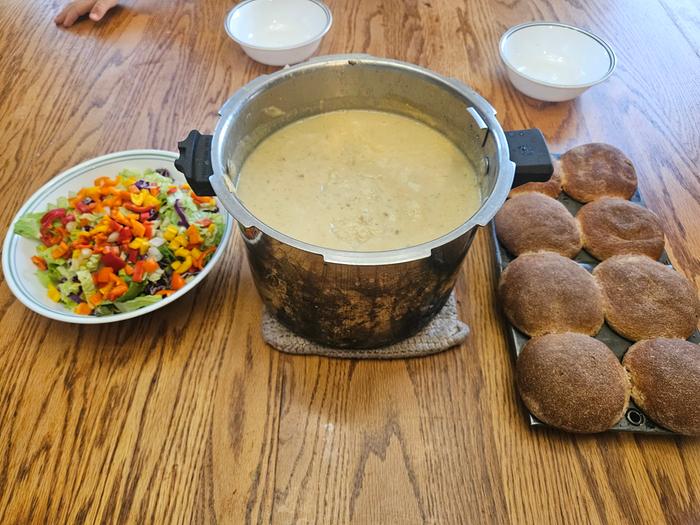 Sunchoke soup with rolls and salad