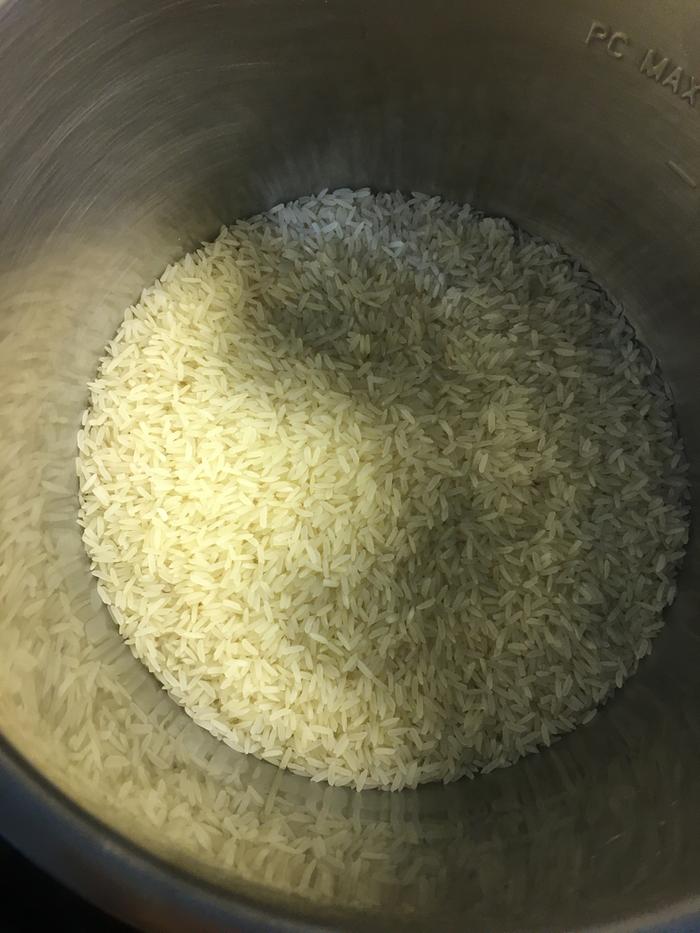 Rice in pot