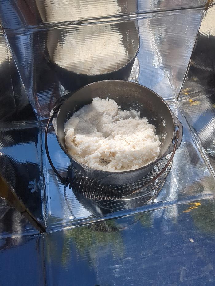 Completed rice. It's a little mushy.