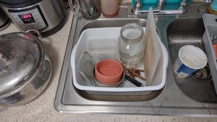 [Thumbnail for dirty-dishes.jpg]