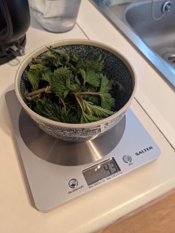43g