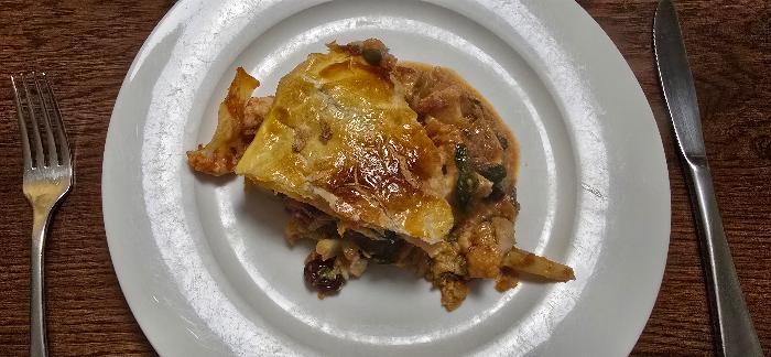 Lampuki pie portion