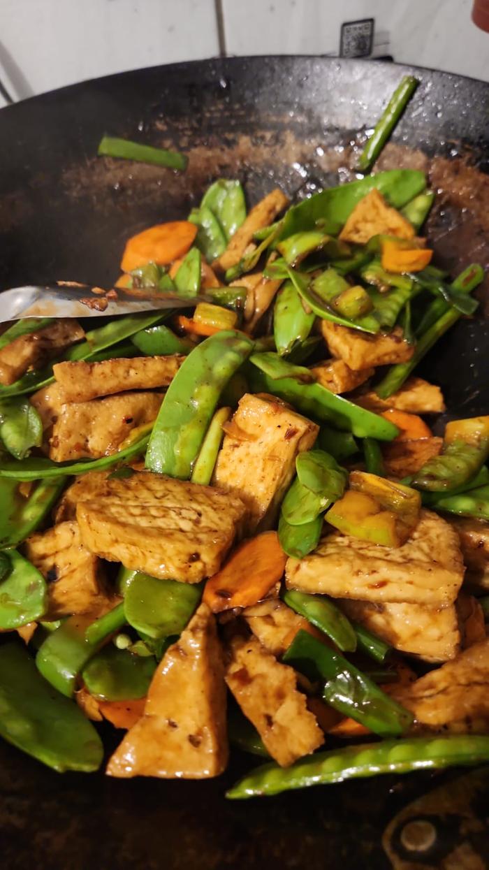 chinese tofu and snow peas