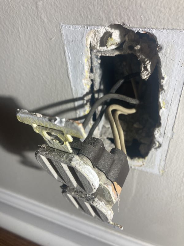 old 2-prong outlet