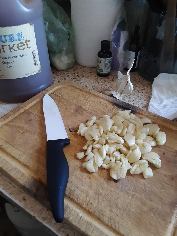 Garlic cloves