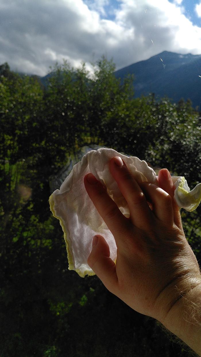 "Action" shot with dry cloth. (Also arranged.)