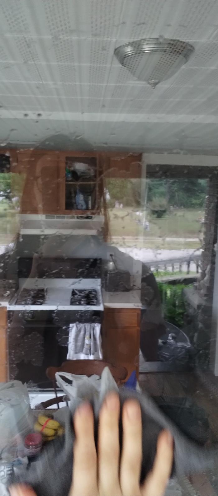 cleaning window 2 exterior