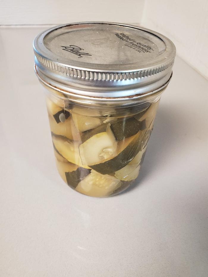 jar of canned zucchini