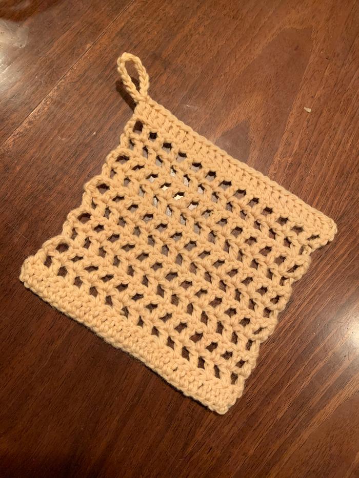 Finished mesh dish scrubby