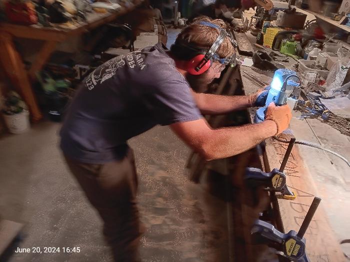 how to engrave a sign with a router