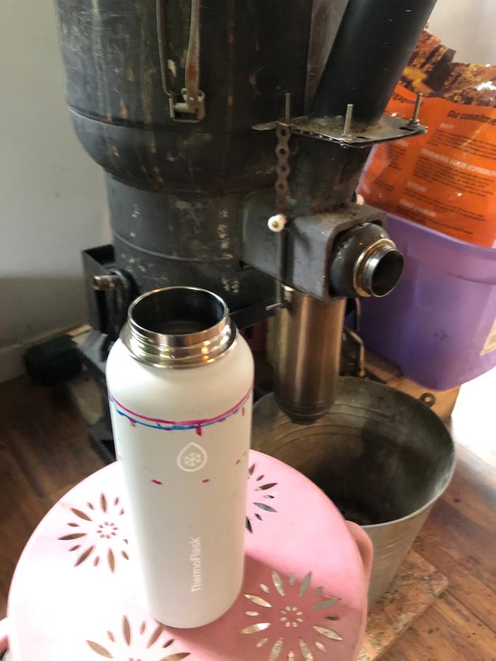 Stainless water bottle 