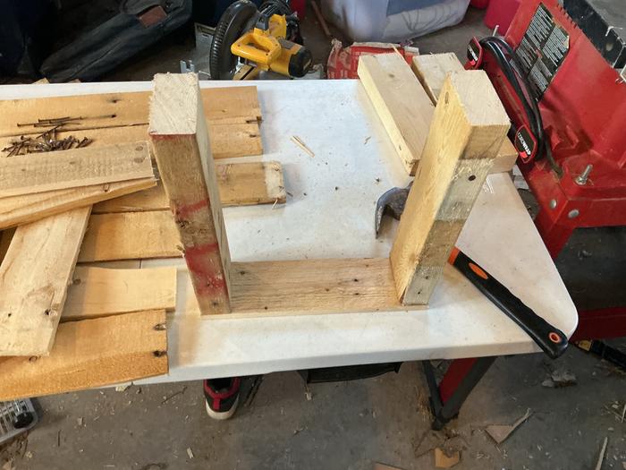 This is me starting to make the crate.