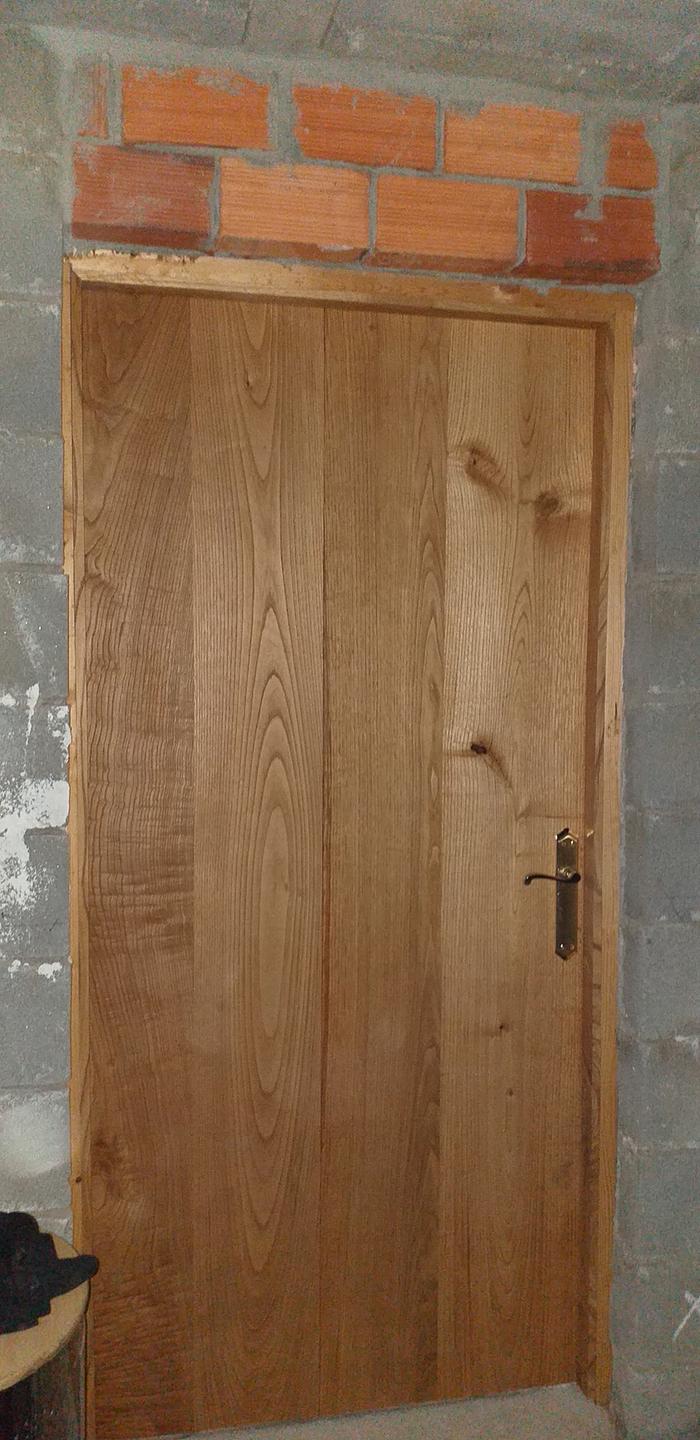 Bedroom door solid chestnut made by Roy - perfect!