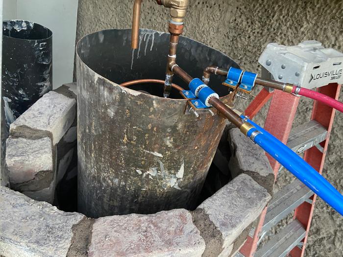 air gap around stock tank