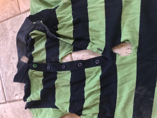 Buttons on toddler jumper (4 matching!)