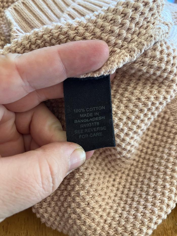 Yarn for main portion of scarf was gathered from a sweater. Made with cotton