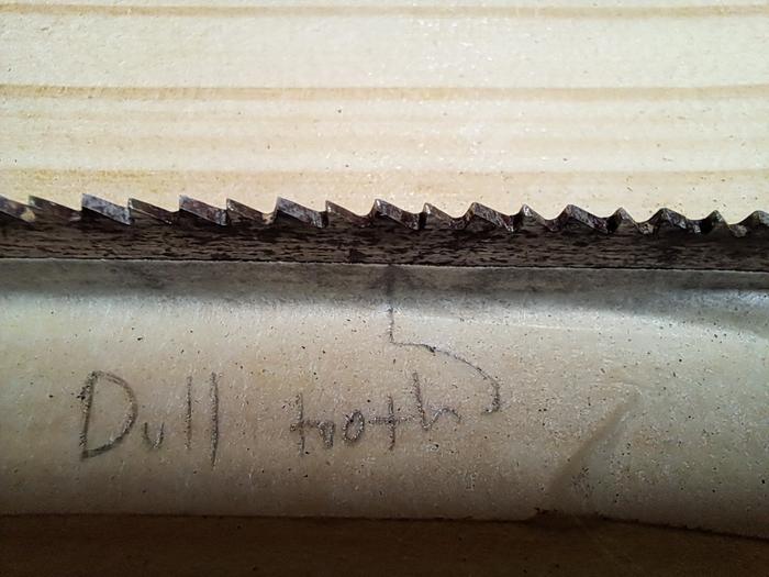 Dull tooth