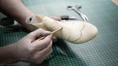 https://images.indianexpress.com/2016/06/shoes_cobbler-480.jpg?w=480
