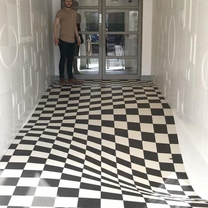[Thumbnail for optical-illusion-tile.jpg]