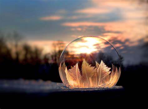 [Thumbnail for frozen-bubble.jpg]