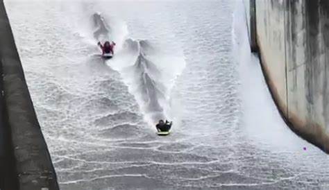 [Thumbnail for SPILLWAY-SURFING.jpg]