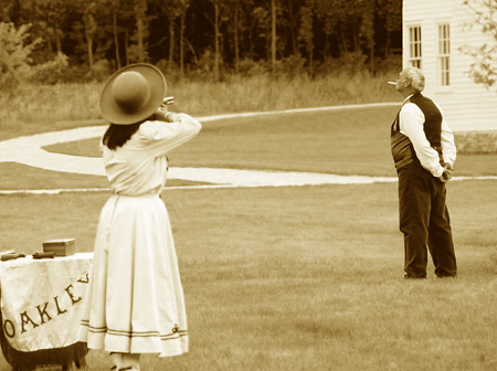 [Thumbnail for annie-3.jpg]