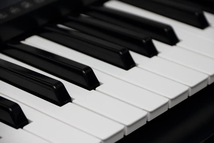 [Thumbnail for piano-piano-keys-music.jpg]