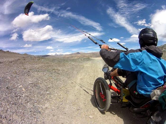 [Thumbnail for the-transmongolian-kite-trike-tour_urbancycling_1.jpg]