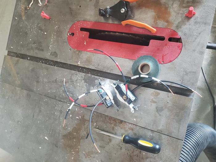 [Thumbnail for wiring_receps.jpg]