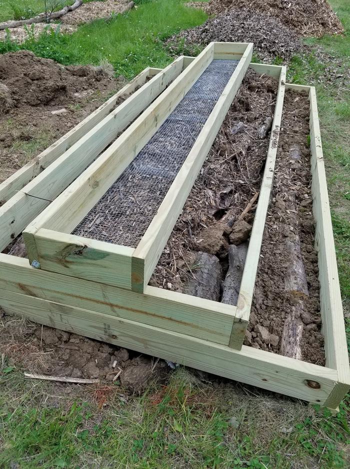 [Thumbnail for Hugel1.jpg]