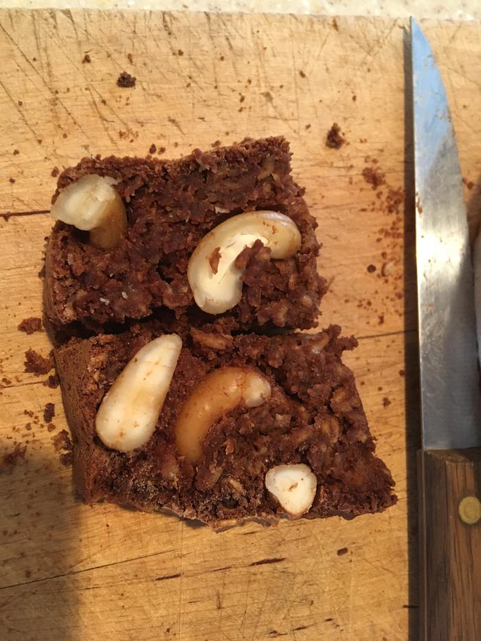 Gluten free cashew bread turned out pretty good.. best load so far by texture and taste