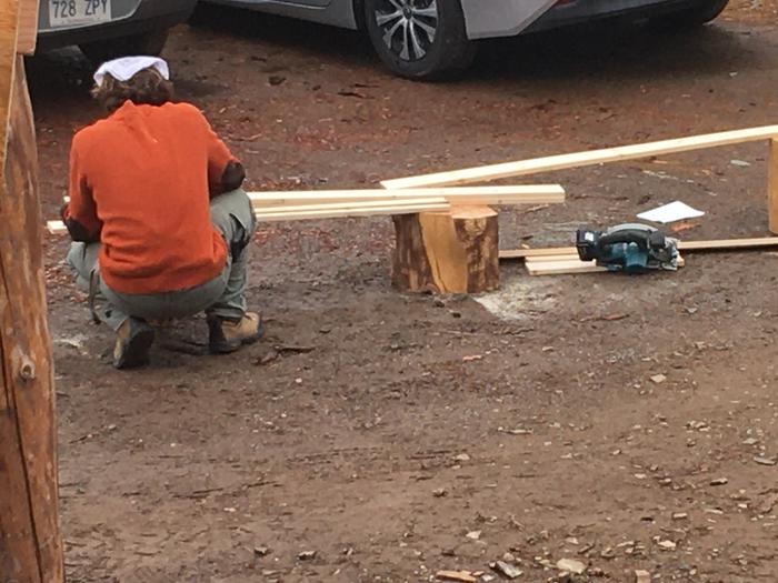 G cuts roof decking